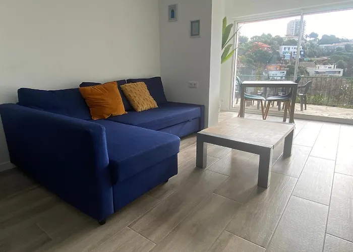 Canyelles Bbq 公寓